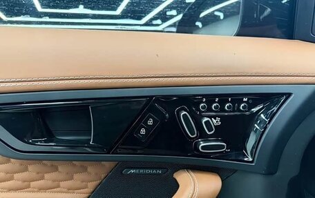 Jaguar F-Type I рестайлинг 2, 2024 год, 7 555 000 рублей, 8 фотография