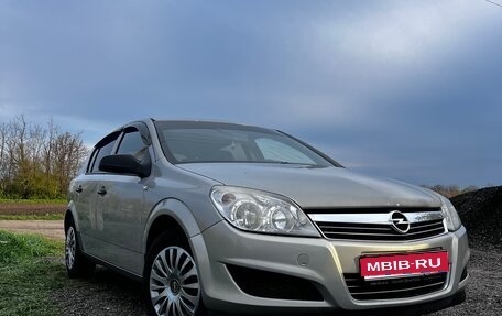 Opel Astra H, 2007 год, 350 000 рублей, 1 фотография