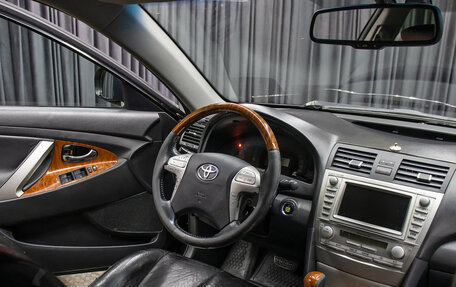 Toyota Camry, 2009 год, 898 000 рублей, 11 фотография