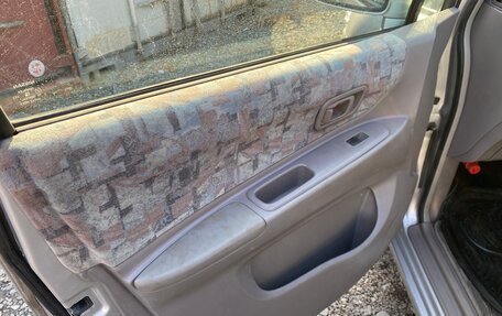 Nissan Liberty, 1999 год, 420 000 рублей, 9 фотография