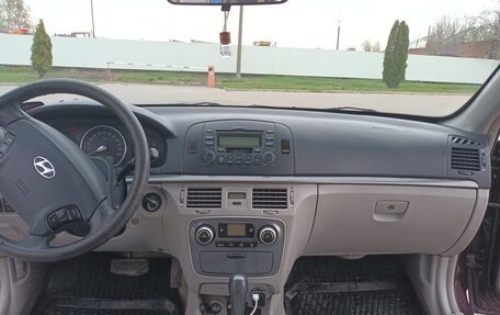 Hyundai Sonata VI, 2006 год, 500 000 рублей, 7 фотография