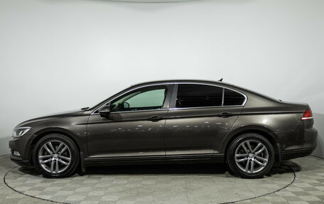 Volkswagen Passat B8 рестайлинг, 2017 год, 1 449 777 рублей, 8 фотография