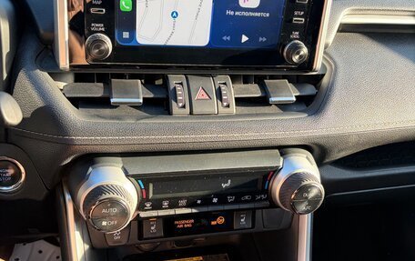 Toyota RAV4, 2021 год, 3 150 000 рублей, 3 фотография