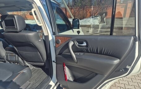 Nissan Patrol, 2014 год, 2 900 000 рублей, 9 фотография