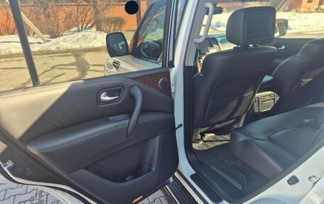 Nissan Patrol, 2014 год, 2 900 000 рублей, 17 фотография