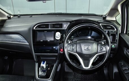 Honda Shuttle II, 2015 год, 1 349 000 рублей, 13 фотография