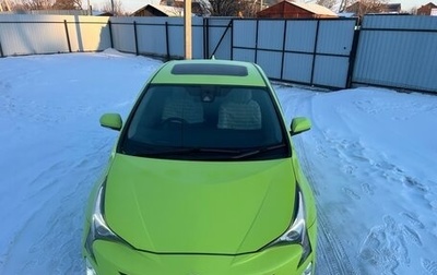 Toyota Prius IV XW50, 2016 год, 1 200 000 рублей, 1 фотография