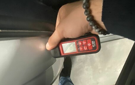 Toyota RAV4, 2019 год, 2 400 000 рублей, 13 фотография