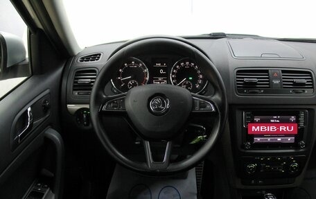 Skoda Yeti I рестайлинг, 2014 год, 1 078 000 рублей, 13 фотография