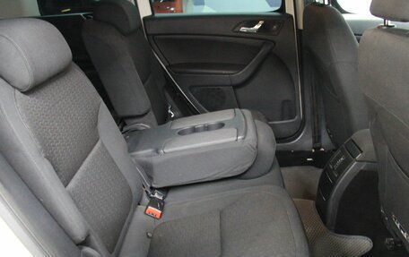 Skoda Yeti I рестайлинг, 2014 год, 1 078 000 рублей, 23 фотография