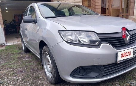 Renault Logan II, 2018 год, 649 000 рублей, 2 фотография