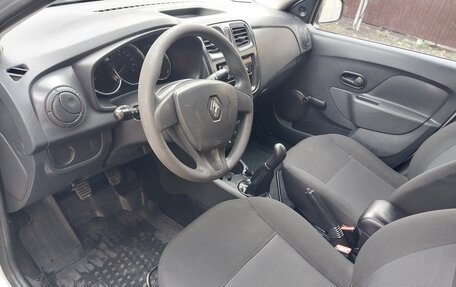 Renault Logan II, 2018 год, 649 000 рублей, 14 фотография