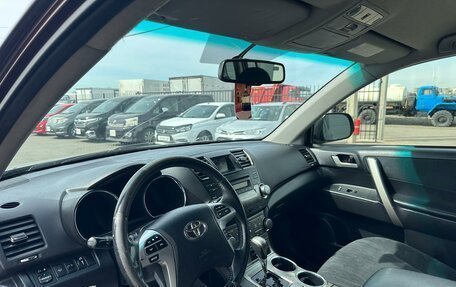 Toyota Highlander III, 2012 год, 2 229 000 рублей, 11 фотография