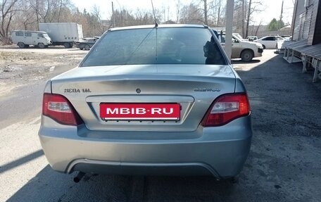 Daewoo Nexia I рестайлинг, 2009 год, 135 000 рублей, 2 фотография