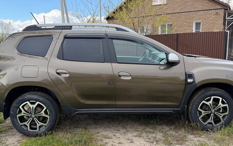 Renault Duster, 2022 год, 2 200 000 рублей, 3 фотография