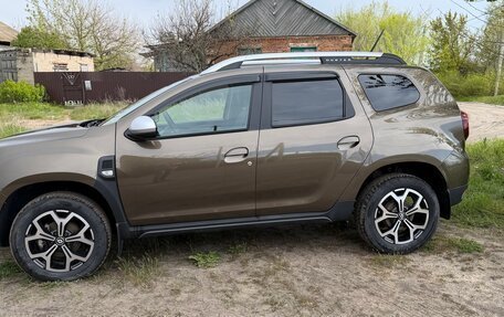 Renault Duster, 2022 год, 2 200 000 рублей, 2 фотография