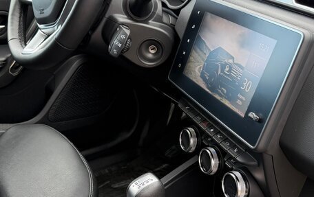 Renault Duster, 2022 год, 2 200 000 рублей, 13 фотография