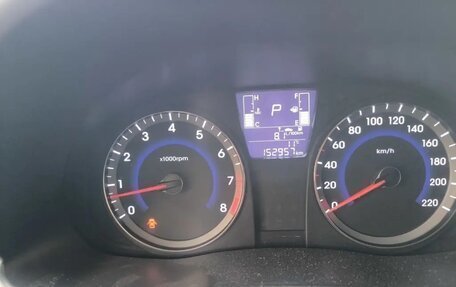 Hyundai Solaris II рестайлинг, 2014 год, 840 000 рублей, 4 фотография