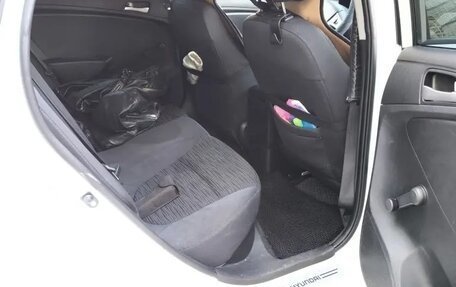 Hyundai Solaris II рестайлинг, 2014 год, 840 000 рублей, 15 фотография