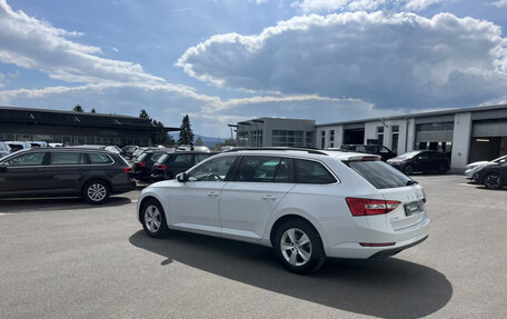 Skoda Superb III рестайлинг, 2022 год, 3 125 654 рублей, 10 фотография