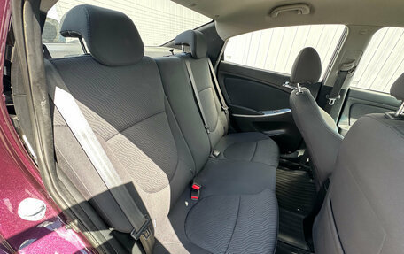 Hyundai Solaris II рестайлинг, 2011 год, 715 000 рублей, 20 фотография