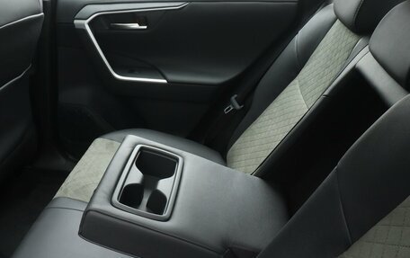 Toyota RAV4, 2025 год, 4 350 000 рублей, 8 фотография