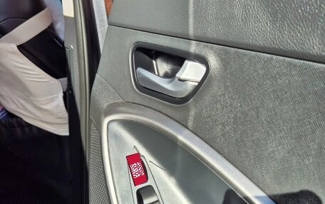 Hyundai Santa Fe III рестайлинг, 2012 год, 1 500 000 рублей, 11 фотография