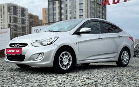 Hyundai Solaris II рестайлинг, 2011 год, 699 000 рублей, 5 фотография