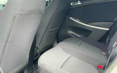 Hyundai Solaris II рестайлинг, 2011 год, 699 000 рублей, 12 фотография