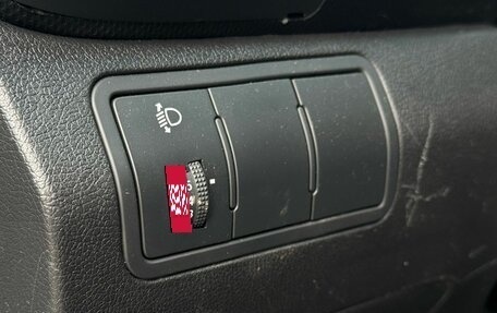Hyundai Solaris II рестайлинг, 2011 год, 699 000 рублей, 22 фотография