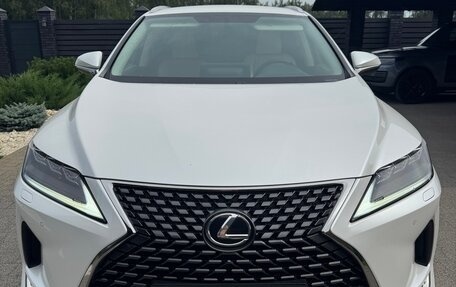 Lexus RX IV рестайлинг, 2021 год, 5 400 000 рублей, 2 фотография