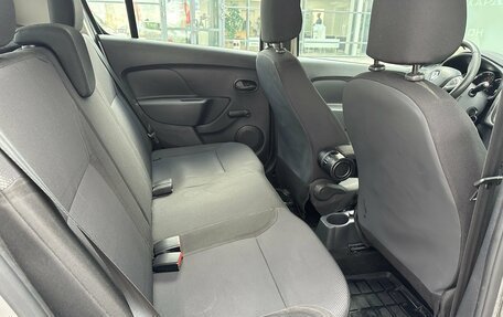Renault Sandero II рестайлинг, 2019 год, 979 000 рублей, 8 фотография
