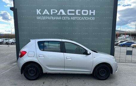 Renault Sandero II рестайлинг, 2019 год, 979 000 рублей, 4 фотография