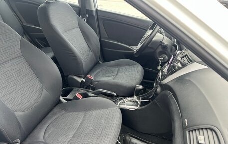 Hyundai Solaris II рестайлинг, 2015 год, 880 000 рублей, 5 фотография