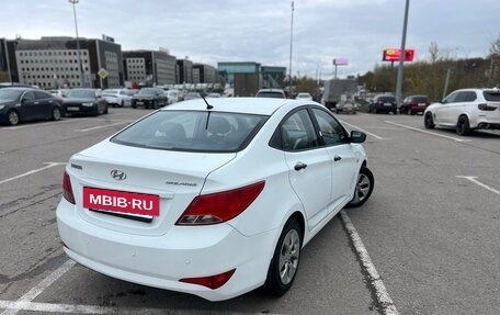 Hyundai Solaris II рестайлинг, 2015 год, 880 000 рублей, 4 фотография