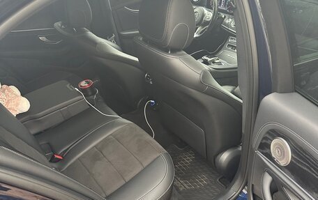 Mercedes-Benz E-Класс, 2019 год, 3 600 000 рублей, 12 фотография