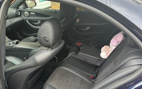 Mercedes-Benz E-Класс, 2019 год, 3 600 000 рублей, 14 фотография