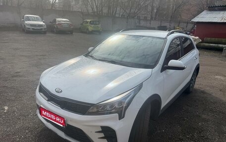 KIA Rio IV, 2021 год, 1 650 000 рублей, 1 фотография