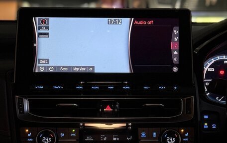 Toyota Crown, 2021 год, 4 120 000 рублей, 9 фотография