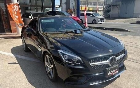 Mercedes-Benz SLC, 2017 год, 1 677 000 рублей, 10 фотография