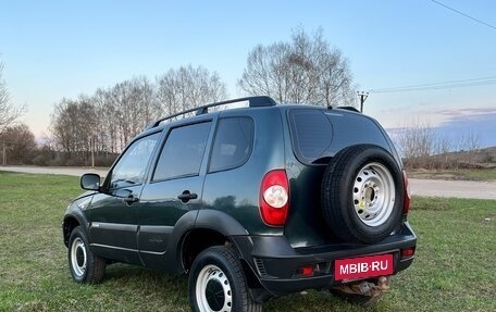 Chevrolet Niva I рестайлинг, 2012 год, 450 000 рублей, 7 фотография