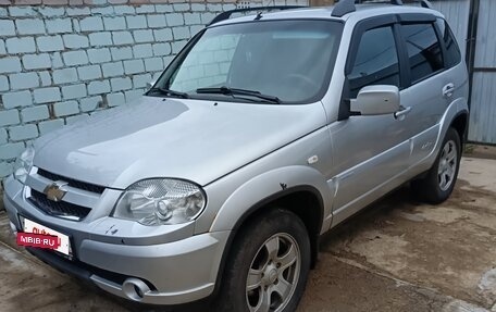Chevrolet Niva I рестайлинг, 2011 год, 520 000 рублей, 8 фотография