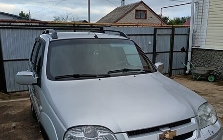 Chevrolet Niva I рестайлинг, 2011 год, 520 000 рублей, 9 фотография