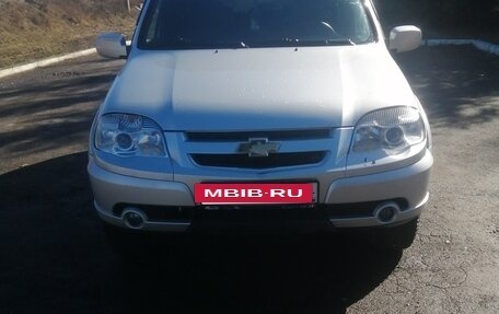 Chevrolet Niva I рестайлинг, 2011 год, 520 000 рублей, 14 фотография