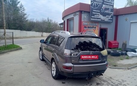 Mitsubishi Outlander III рестайлинг 3, 2010 год, 735 000 рублей, 6 фотография