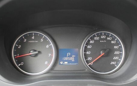 Mitsubishi Outlander III рестайлинг 3, 2017 год, 1 810 000 рублей, 13 фотография