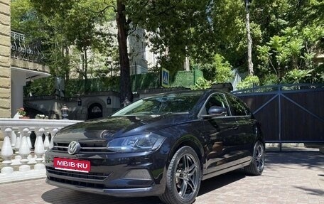 Volkswagen Polo VI (EU Market), 2018 год, 1 330 000 рублей, 1 фотография