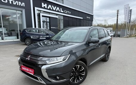 Mitsubishi Outlander III рестайлинг 3, 2021 год, 2 255 000 рублей, 1 фотография