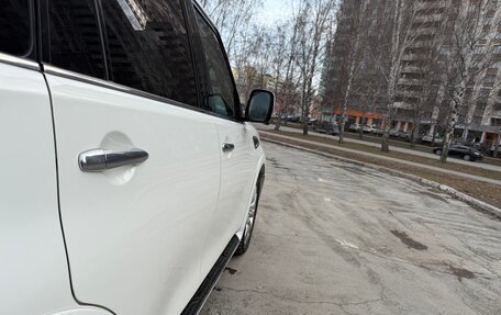 Infiniti QX56, 2011 год, 1 970 000 рублей, 11 фотография