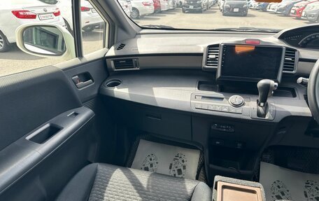 Honda Freed I, 2010 год, 1 179 000 рублей, 14 фотография